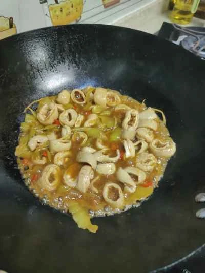 豚腸とキャベツのピクルス炒めの作り方：14