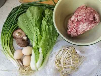 ゆでミートボール、怠け者のレシピ：ステップ1