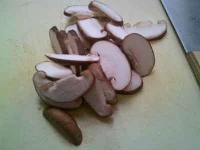 椎茸とベビーチンゲン菜の炒め物の作り方：3