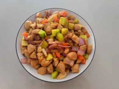 鶏肉と野菜の炒め物のレシピ