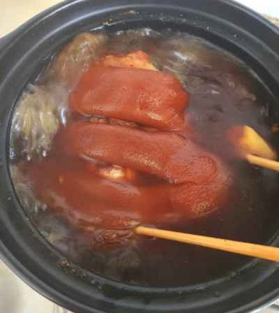 お茶風味の豚足煮込みの作り方：7