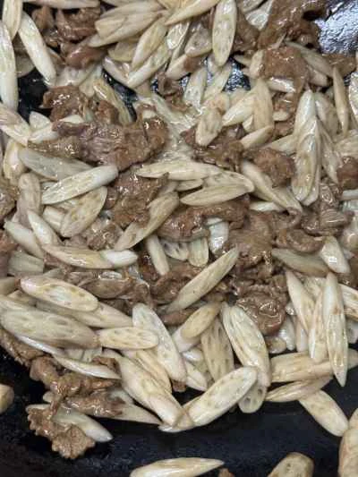 牛肉とレンコンの炒め物の作り方：10