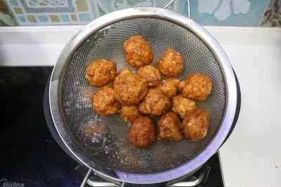 故郷風揚げ豚肉団子のレシピ手順：7