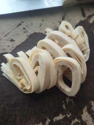 インゲン豆と豆腐の皮で煮込んだ鶏もも肉の作り方：3