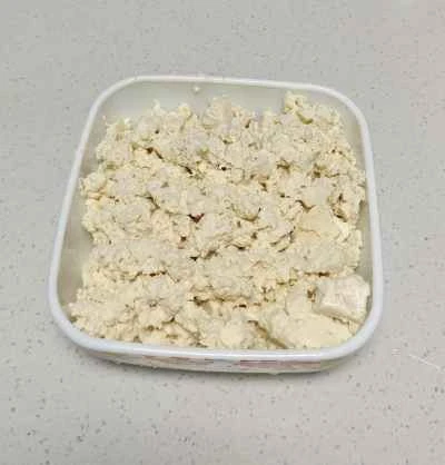 赤唐辛子入り豆腐炒めの作り方：1