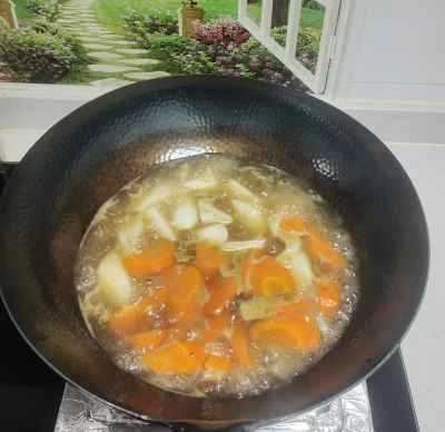 野菜の煮込みの作り方：1