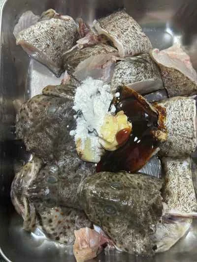 土鍋でハタの煮込みを作る手順：4