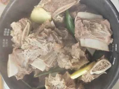 牛ショートリブの煮込みレシピ手順：5