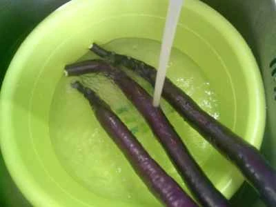 豆腐の結び目とナスの煮込みの作り方：2