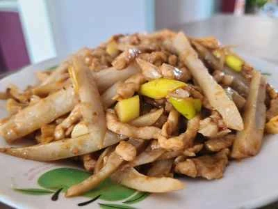 レンコンと豚肉の細切り炒めの作り方：10