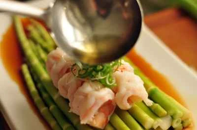 たけのことエビの煮物を作る手順：7