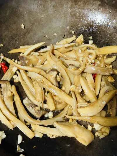 エリンギの炒め方：3