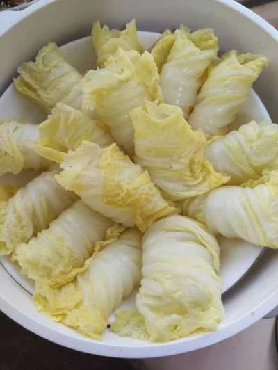 ニンニク入り蒸しチンゲン菜ロールの作り方：6