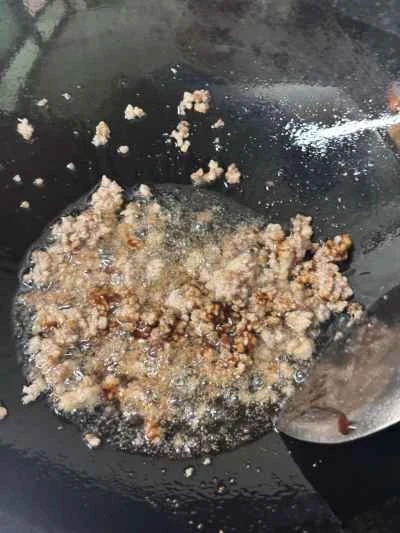 ひき肉と豆のペーストのナスの作り方：5