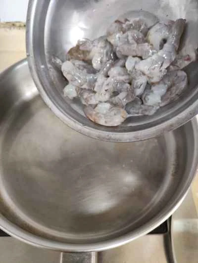 エビ炒めの作り方：4