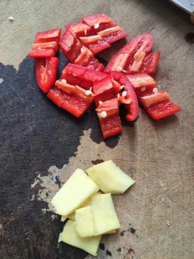 生姜とネギで炒めた牡蠣の作り方：2