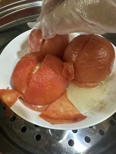 蒸しトマトとひき肉の作り方：3