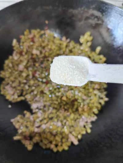 ひき肉とインゲンの漬物を作る手順：9