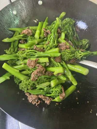 牛肉と甘いブロッコリーの炒め物の作り方：13