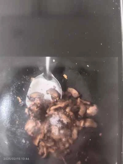 きのこ肉炒めの作り方：6