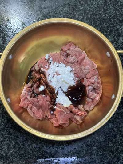 クミンと玉ねぎの牛肉炒めの作り方：2