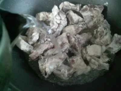 干しタケノコ入り豚バラ肉の煮込みの作り方：6