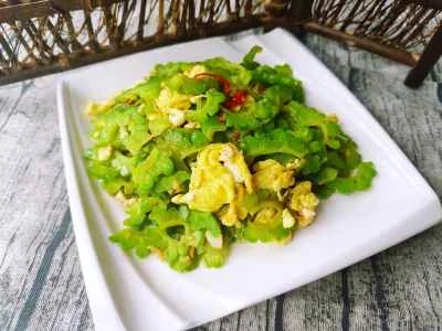 ゴーヤと卵の炒め物のレシピ