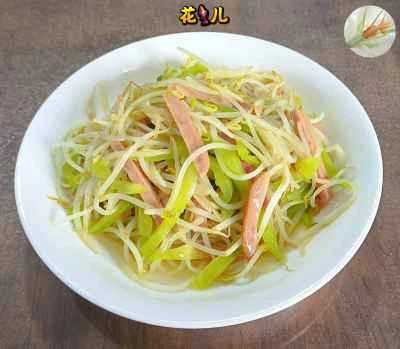 ピーマン、ランチョンミート、もやしの炒め物のレシピ