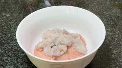 海藻、エビペースト、肉パテの作り方：4