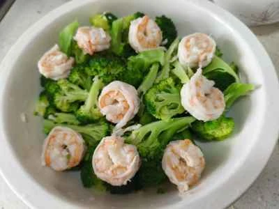ブロッコリーとエビのサラダの作り方：11