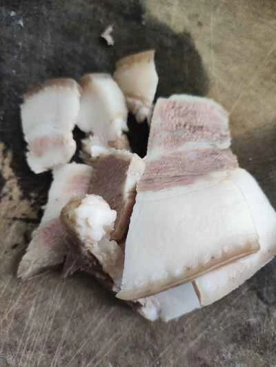 豚肉とインゲンの炒め物の作り方：1