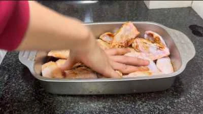 ガーリックバターチキンウィングのレシピ手順：3