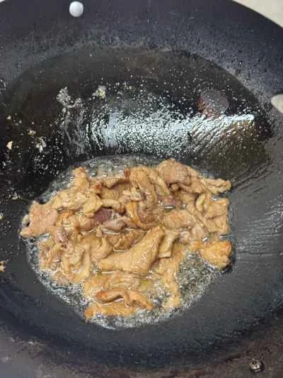 豚肉とニラと干し豆腐の炒め物の作り方：5