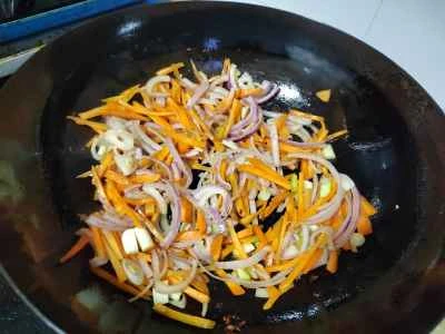 牛肉と野菜の炒め物の作り方：6