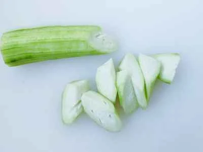 エビとヘチマの炒め物の作り方：4