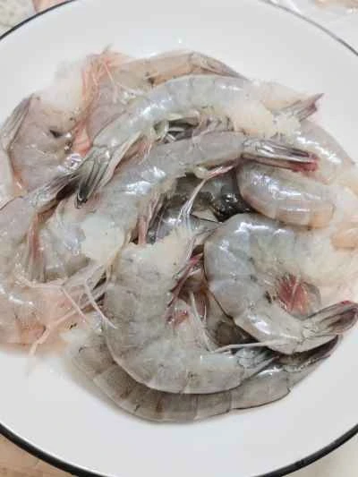 ネギ油エビの作り方：1