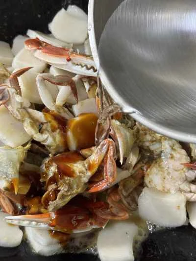 カニ入り餅炒めの作り方：11