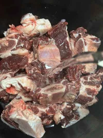 ブラックペッパービーフリブのレシピ手順：1