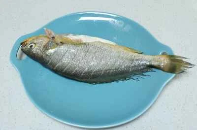 蒸しニベのレシピ手順：1