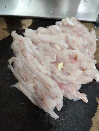 鶏肉と玉ねぎの炒め物の作り方：2