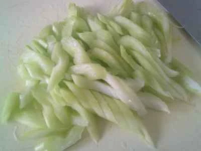 セロリ入り豚もも肉炒めの作り方：7