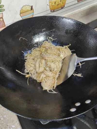 ニラ炒め麺の作り方：11