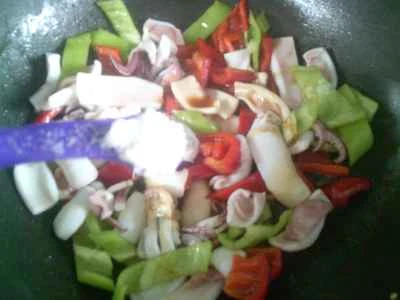 イカとピーマンの炒め物の作り方：11