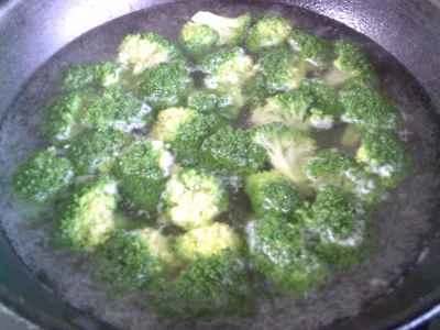 イカとブロッコリーの炒め物の作り方：8