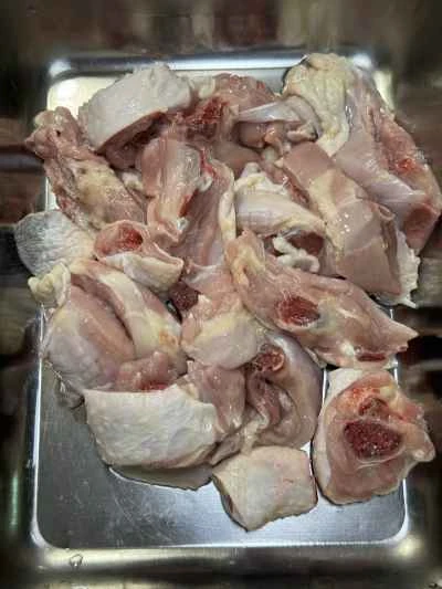 鶏肉と野菜の鍋レシピ手順：1