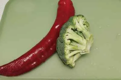 野菜オムレツの作り方：1