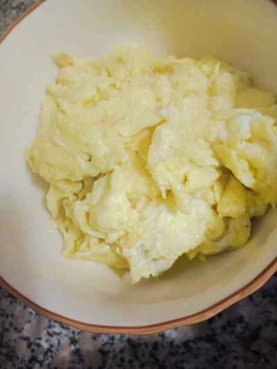 トマト入りスクランブルエッグの作り方：5