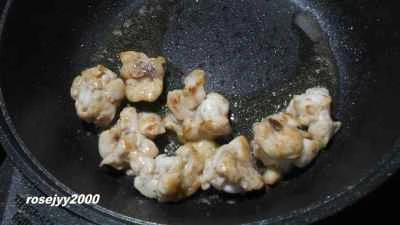 アンジェリカと生姜のゴマ油チキンの作り方：6