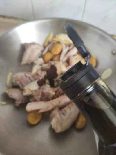 生姜と栗のチキンの作り方：7