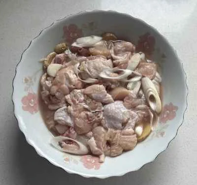 鶏肉とチリとジャガイモの炒め物の作り方：4